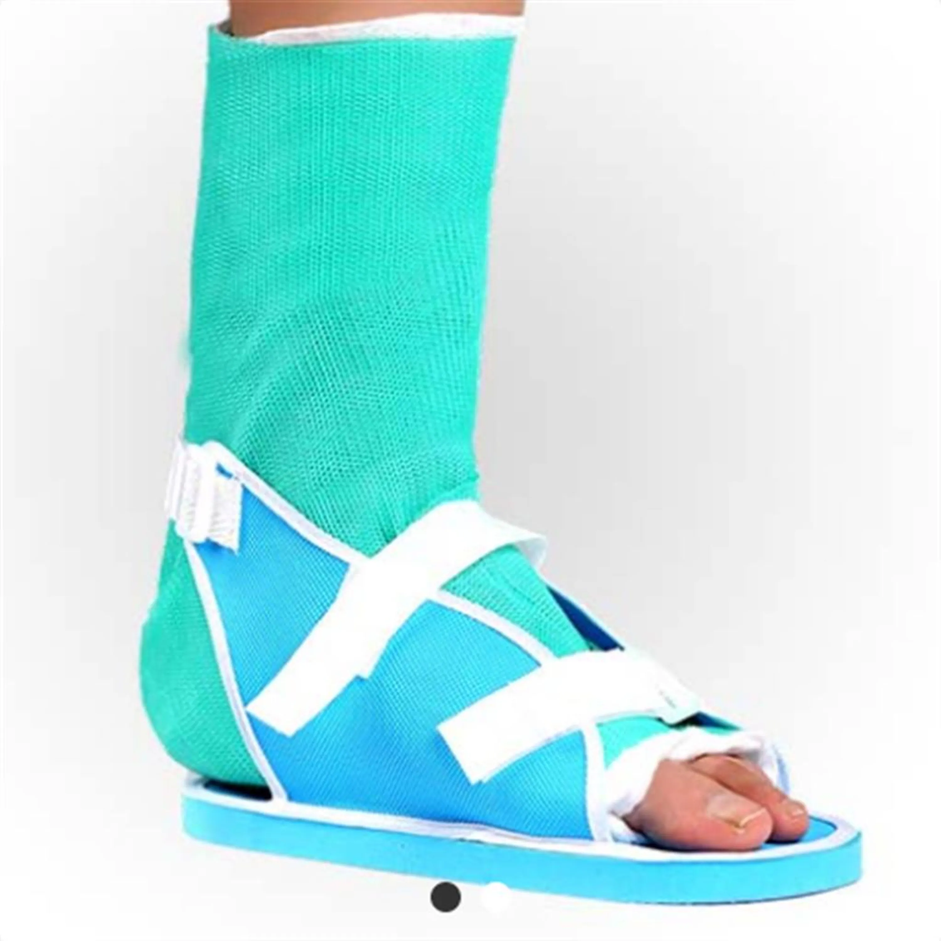 کفش گچ پاک سمن 102 کفش گچ پاک سمن 102